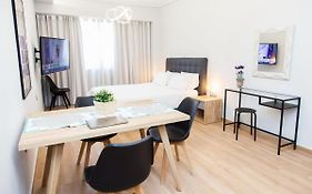 Contemporary And Chic Apartment In Central Athens